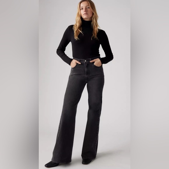 Levi's Denim - Levi’s Ribcage Bell Jeans – Washed Black – Size 26